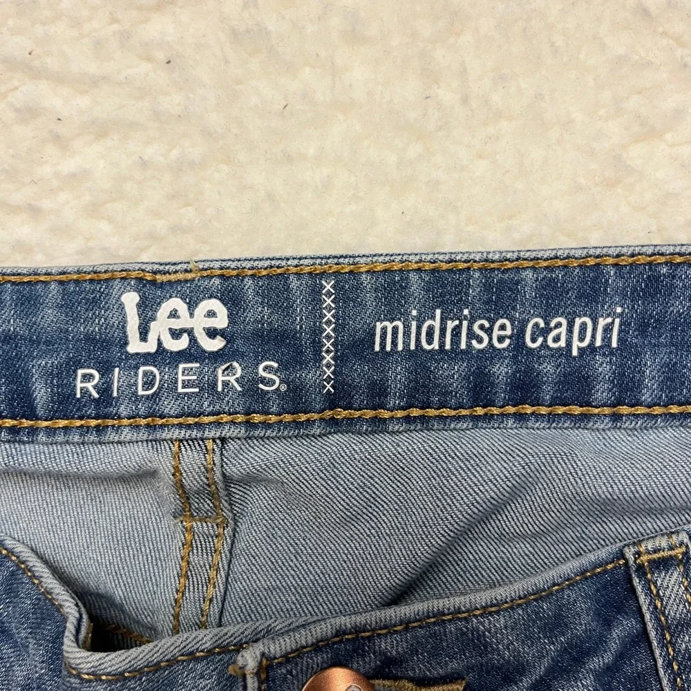 Lee Riders Capri Jeans Womens 14‎ Blue Midrise Capri Stretch Denim Cropped Pants